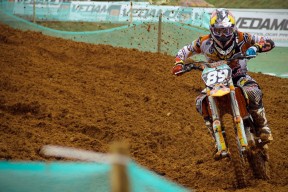 开云体育-加拿大收割瑞典，楚阿梅尼如何成为关键先生，重塑北美体育霸权？