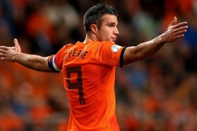 开云体育世界杯-贝恩爆发，太阳淘汰赛过关新疆队，当孤星照亮团队的天穹