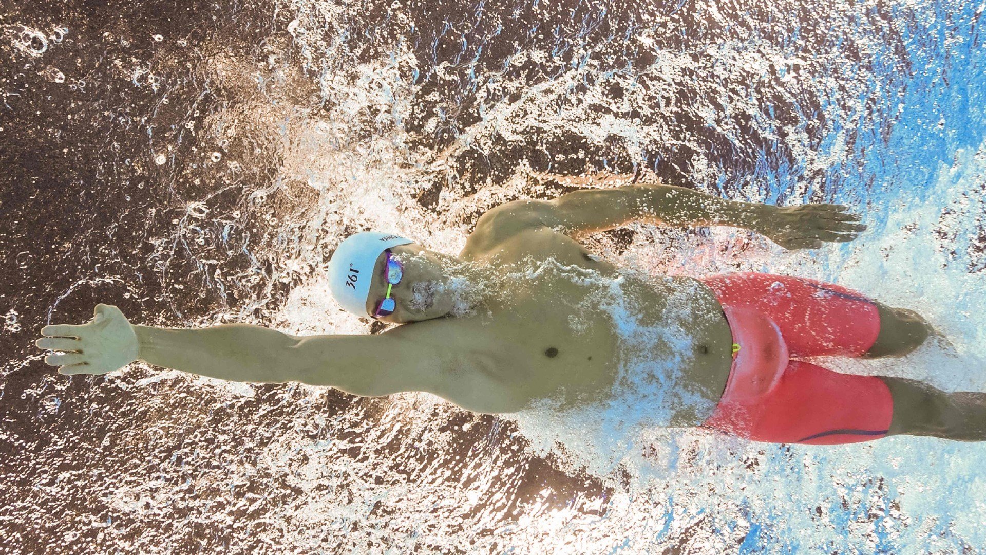 姆巴佩的无解背后，当那不勒斯战术遇上冰岛意志